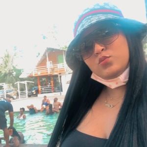 Meet your Posher, Masiel